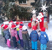 Vaikai susitiko su Kalėdų Seneliu